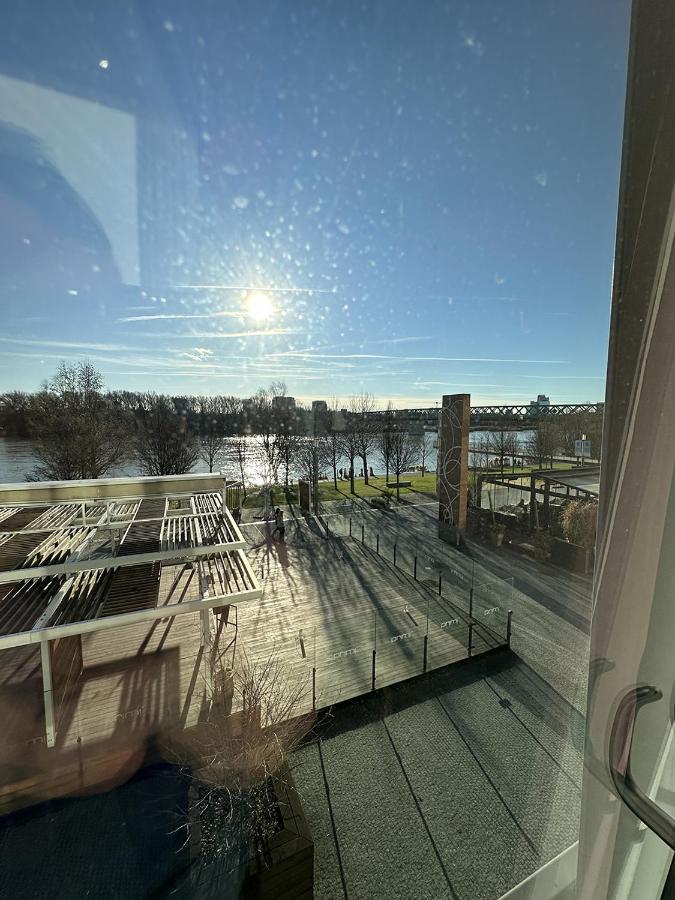 Skau Eurovea Duplex Danube Exclusive View Free Parking Pressburg