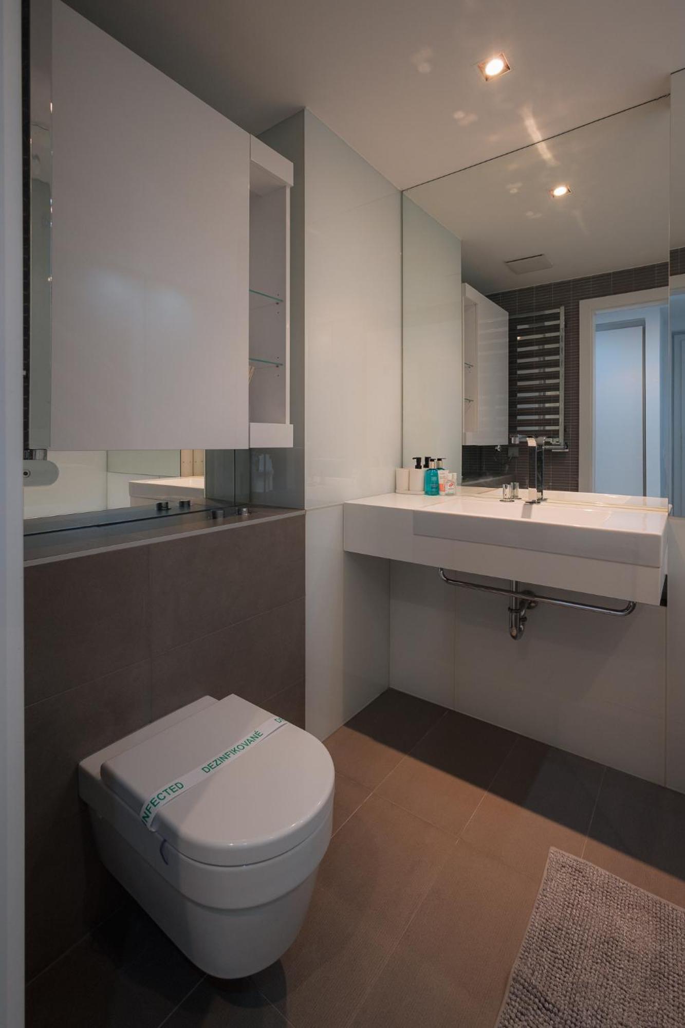 Skau Eurovea Duplex Danube Exclusive View Free Parking Apartment